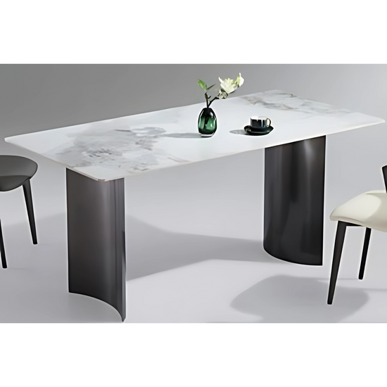 Zyvon Dining Table (Normal)